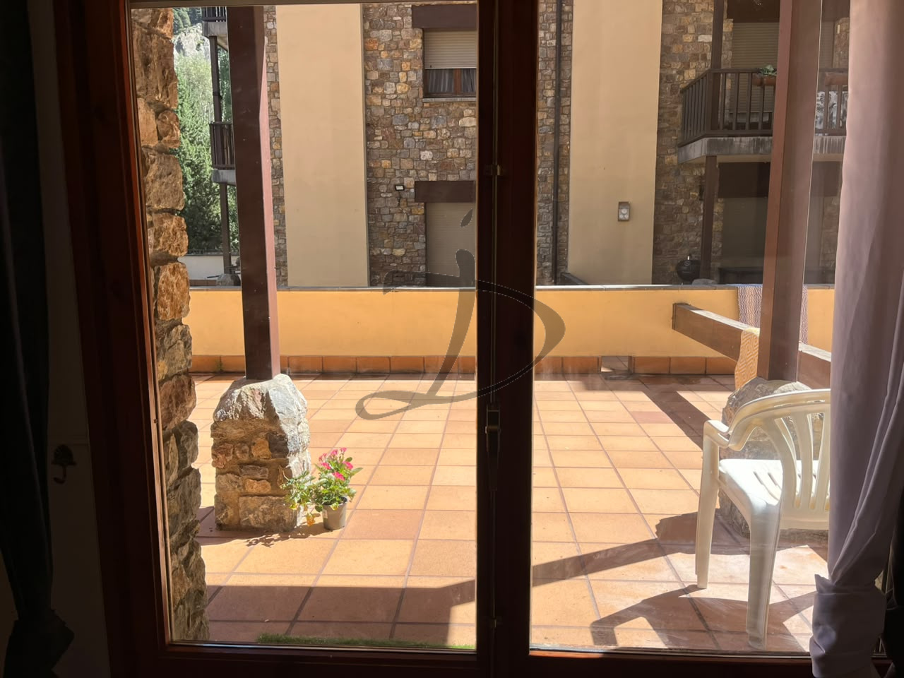 4858 - Acogedor apartamento amueblado con terraza en Canillo